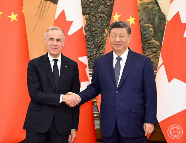 President Xi Jinping Meets with Canadian Prime Minister Mark Carney